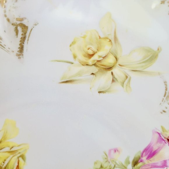 Antique White RS Prussia Floral Bowl Satin Finish Daffodils Fuchsia Hydrangea - Picture 3 of 15